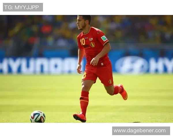 足球明星发型大赏多款造型尽显个性与魅力的图片合集 足球明星发型大赏多款造型尽显个性与魅力的图片合集